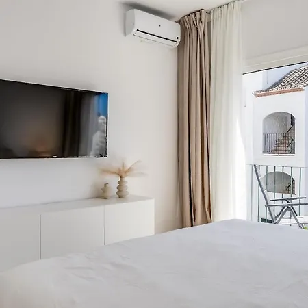 Ultimate - Heerlijk Op Loopafstand Het - Gezamenlijk Zwembad Estepona