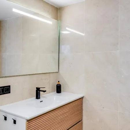 Apartment Ultimate - Heerlijk Op Loopafstand Het - Gezamenlijk Zwembad Estepona