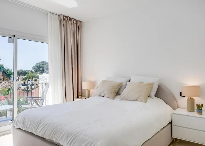 Ultimate - Heerlijk Op Loopafstand Het - Gezamenlijk Zwembad * Estepona