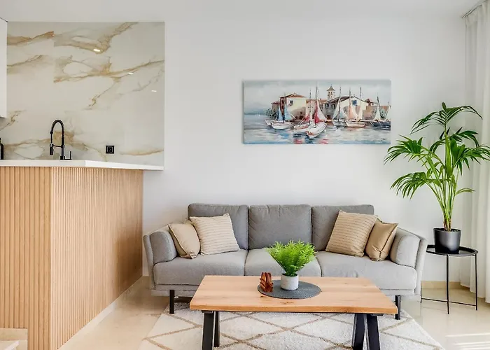 Ultimate - Heerlijk Op Loopafstand Het - Gezamenlijk Zwembad Apartment Estepona