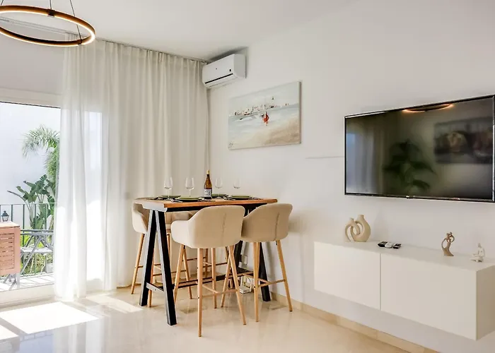 Ultimate - Heerlijk Op Loopafstand Het - Gezamenlijk Zwembad Apartment